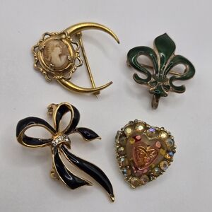 Scatter Pins Brooch Moon Cameo Bow Heart Fleur De Lis BUNDLE Vintage